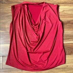 Elegant Red Women's Drape Top Sleeveless Golden